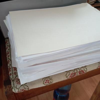 Papír potištěný s jedné strany