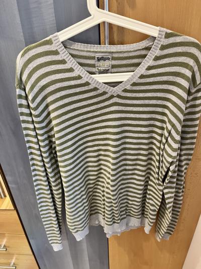 Daruji za odvoz  bavlněný svetr Springfield. Velikost M.