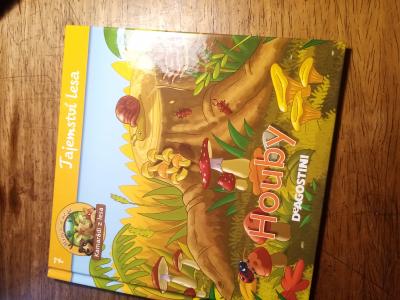 knížka houby nová