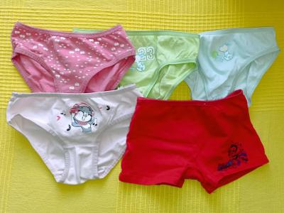 Dívčí kalhotky 110/116