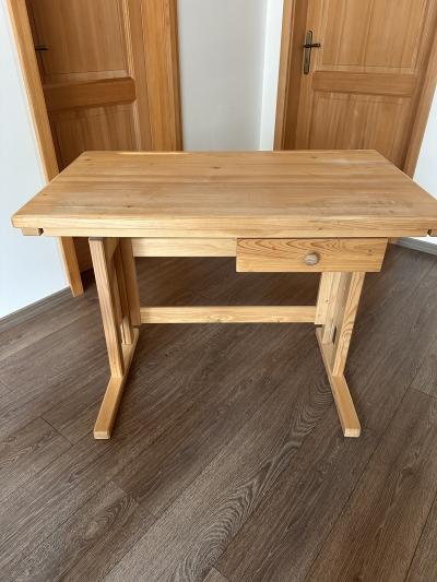 Dětský stůl a židle