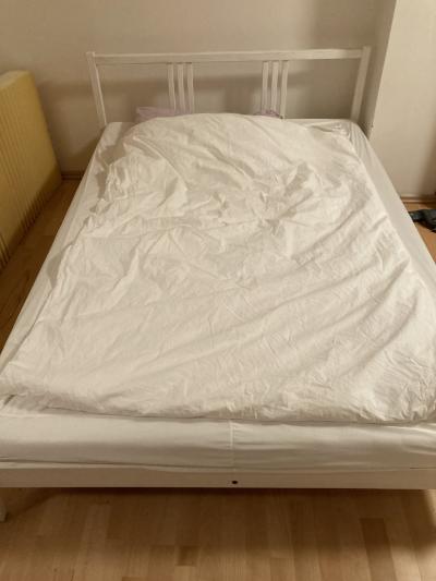 postel ikea 140 cm