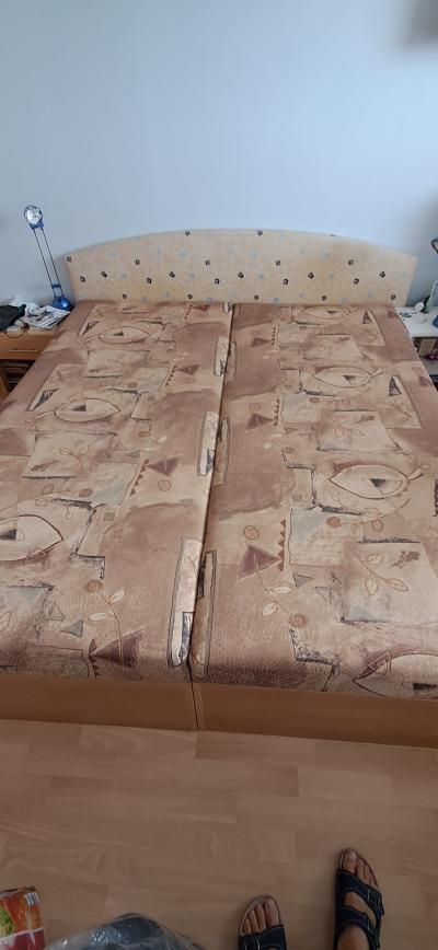 Daruji dvě válendy s úložným prostorem