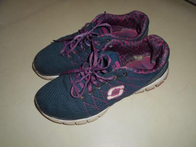 Sportovní boty Skechers relaxed fit