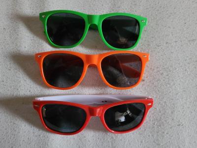 3x sluneční brýle