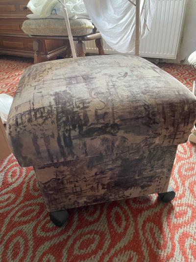 Sedací bob s úložným prostorem