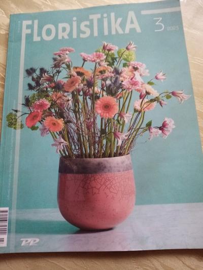 krásné výtvory z květin