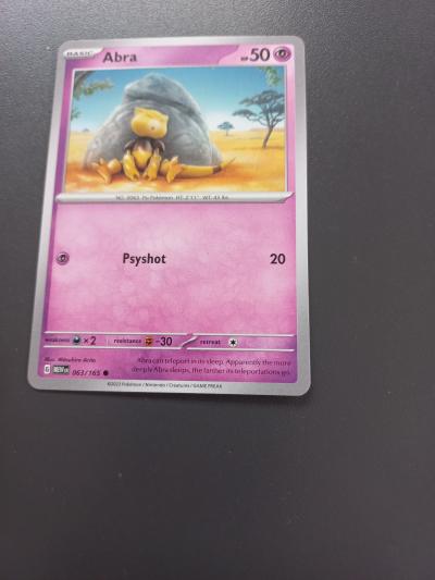 Pokemon 50 Abra