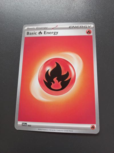Pokemon Energy cerven