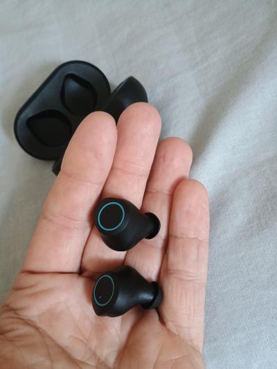 Bezdrátová sluchátka Niceboy