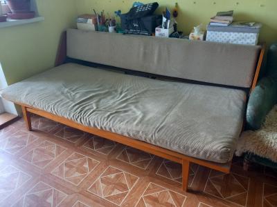 Rozkládací pohovka