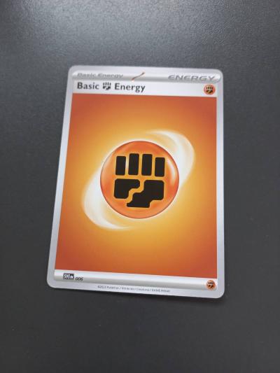 Pokemon oranžov Basic