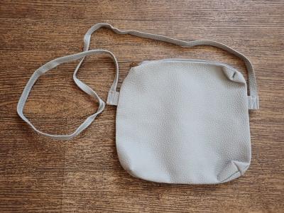 Koženková kabelka 25x23 cm