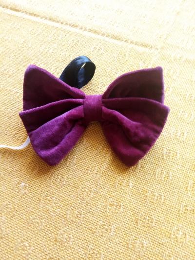 slušivý motýlek pro chlapce sametový