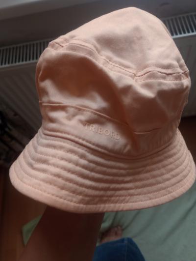 Decathlon dětský klobouček proti slunku