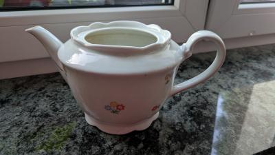 Retro konvička bez víčka