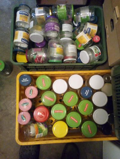 Sklenice na zavařování s víčky