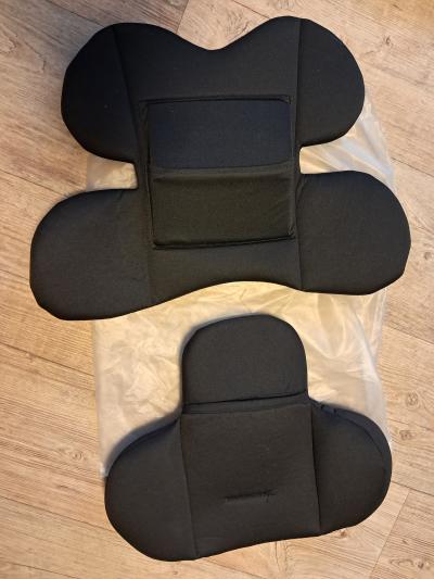 Novorozenecká vložky do autosedačky