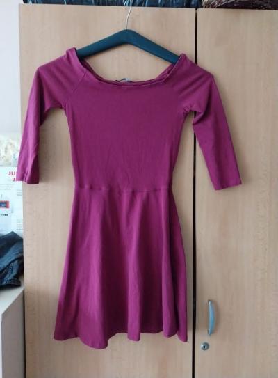 Dívčí šaty velikost S