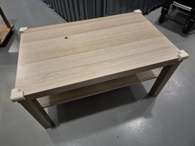 Konferenční stolek