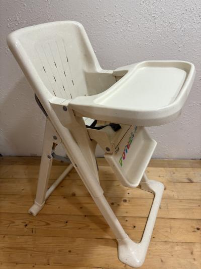 Dětská jídelní židlička