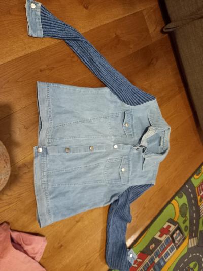 Džínová košile s pletenými rukávy