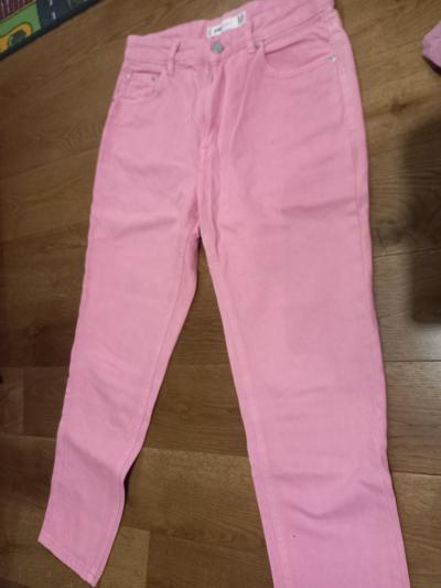Růžové džíny