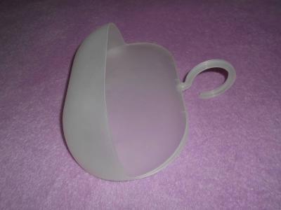 Závěsná nádobka třeba na kolíčky na prádlo*