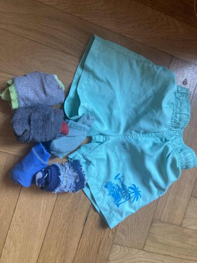 klučičí plavky a ponožky