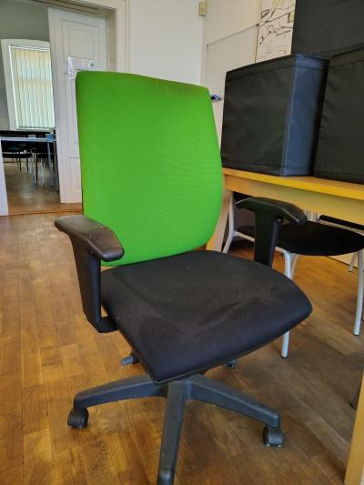 Kancelářská židle