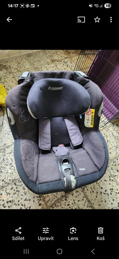 Otočná autosedačka