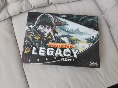 ZAHRANÁ legacy hra Pandemic na díly