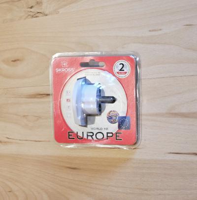 Redukce zásuvky World to Europe