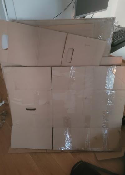 Krabice na stěhování