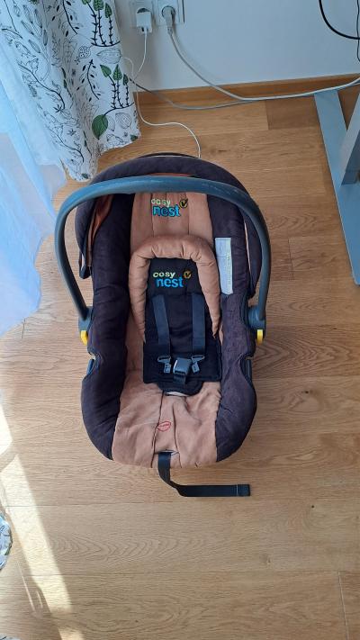 Autosedačka Vajíčko