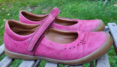 Daruji dívčí kožené baleríny zn. Frodoo, vel. 34