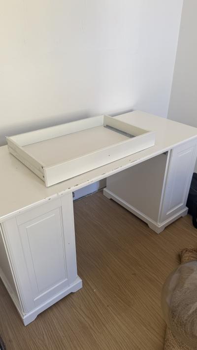 Daruji za odvoz stůl