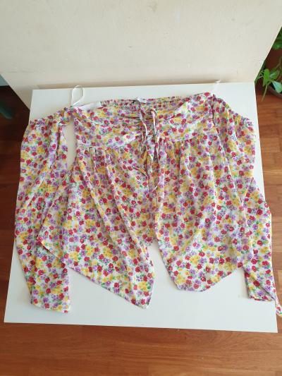 Dámský top (květovaný)  vel. XS
