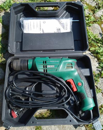 NEFUNKČNÍ příklepovou vrtačku Parkside