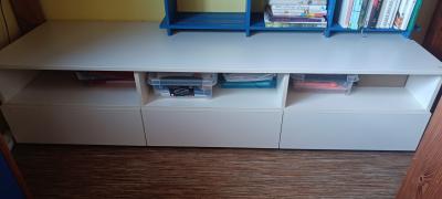 Nábytek nejen do dětského pokoje VŠE KVALITNÍ MASIV