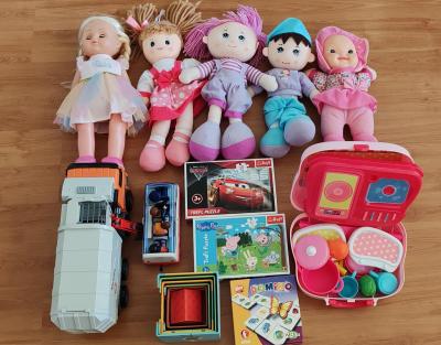 Hračky a hry pro děti