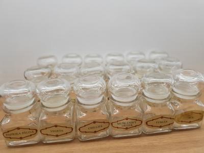 Daruji za odvoz 18 kusů kořenek