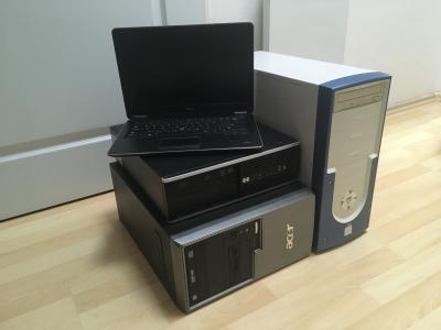 Hledám za odvoz staré, nefunkční a rozbité počítače, foto po