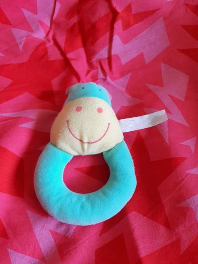 plyšák chrastítko 4