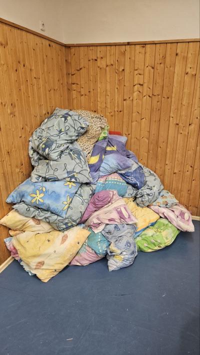 Daruji pouzite polstare.