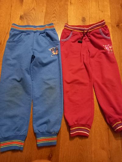 Dívčí tepláky vel 116