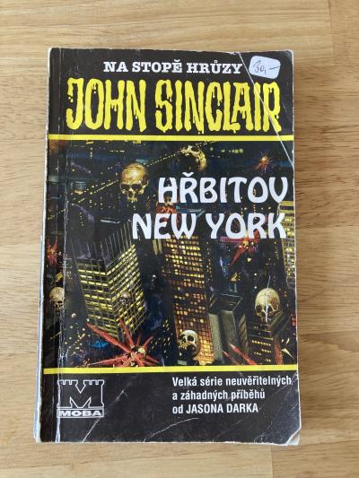 Kniha horor paperback