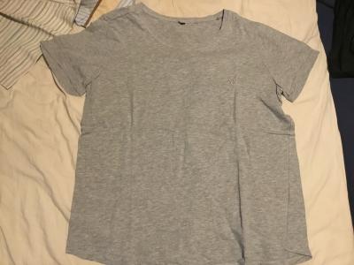 Triko sede M
