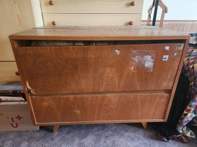 Peřiňák Š88cm x H48,5cm x V74 cm