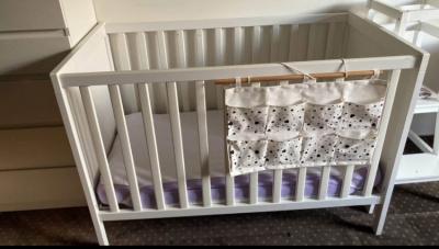 Daruji postýlku sundvik